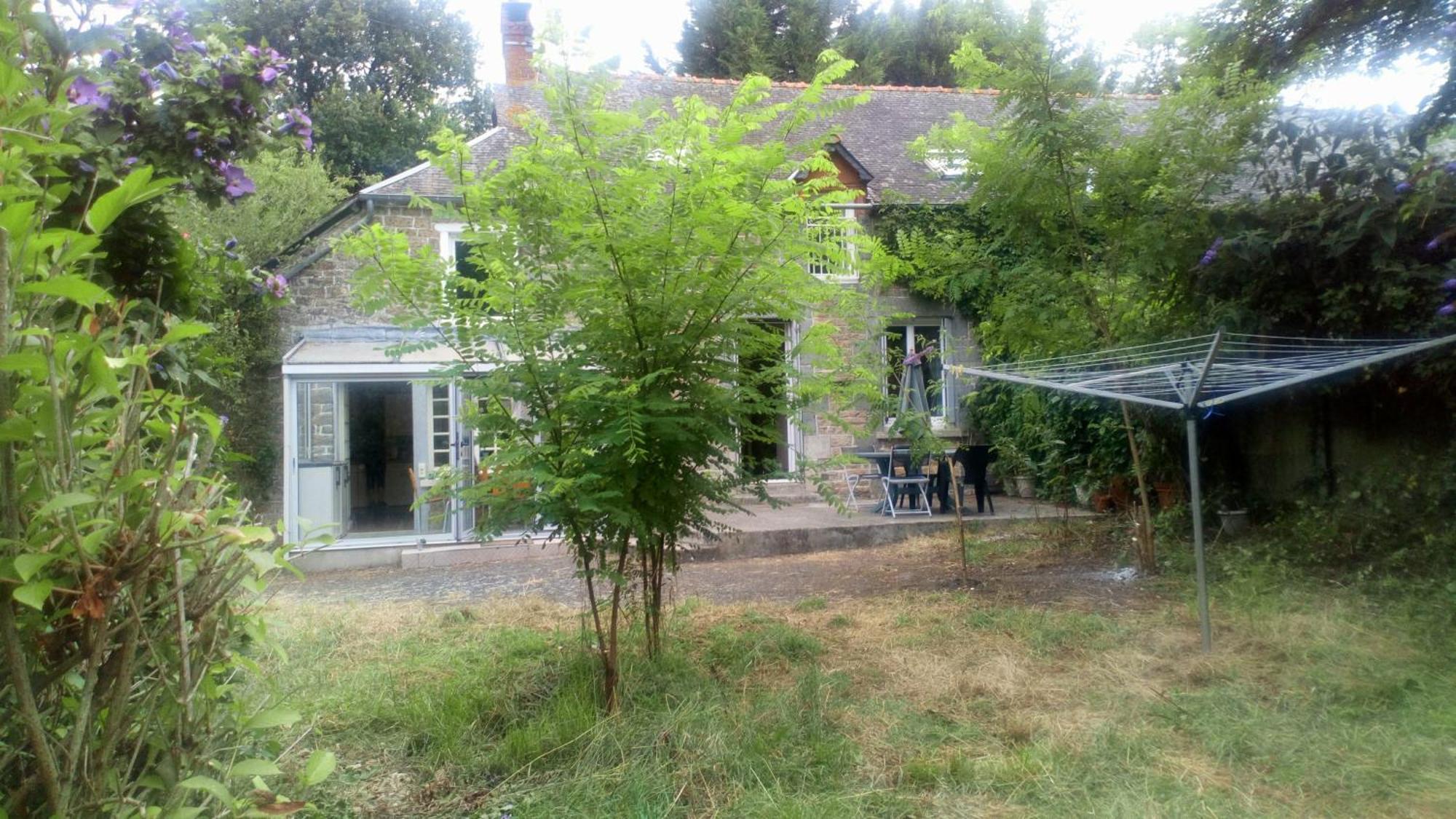 House On La Basse Martinais Villa Saint-Vran Exterior photo