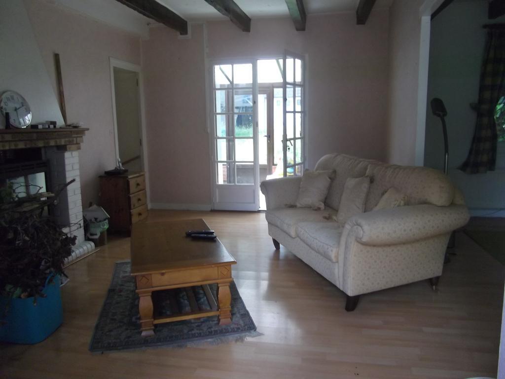 House On La Basse Martinais Villa Saint-Vran Exterior photo